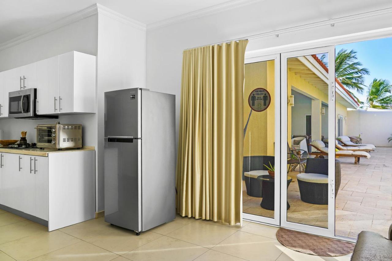 Aruba'S Bakval Suites Экстерьер фото